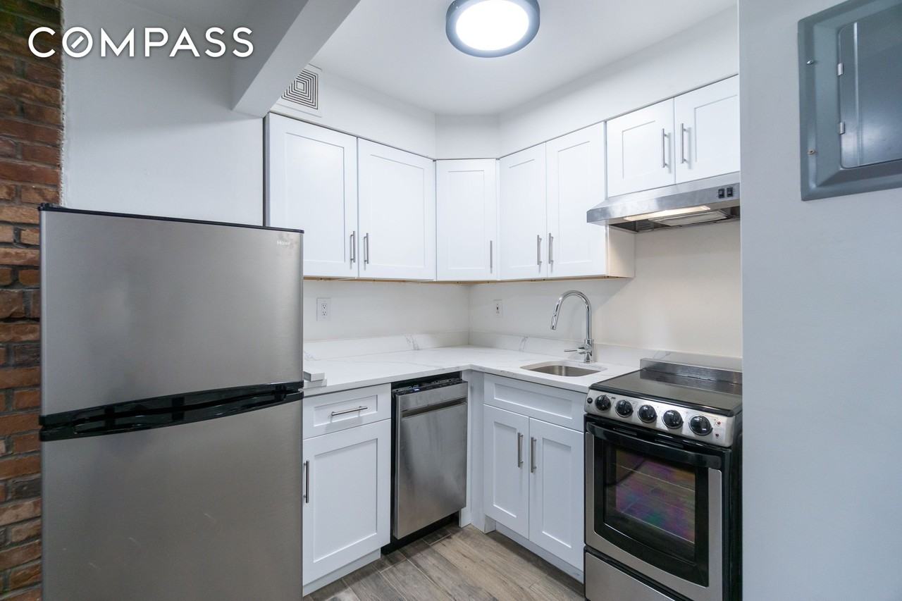 205 2nd Avenue #2C - Photo 7 of 14