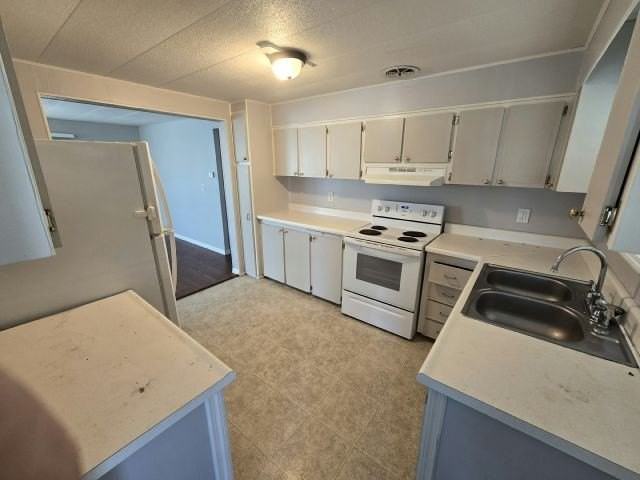 208 49th Ave W #235 - Photo 3 of 7