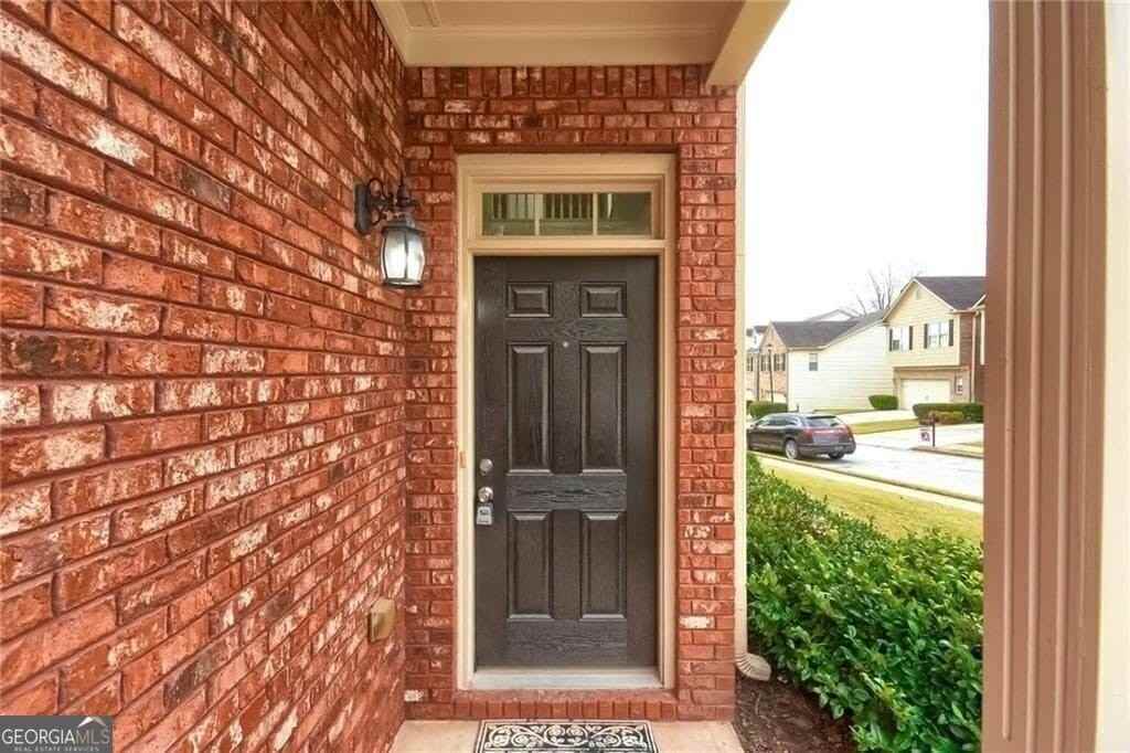 2171 Waterford Park Dr - Photo 3 of 32