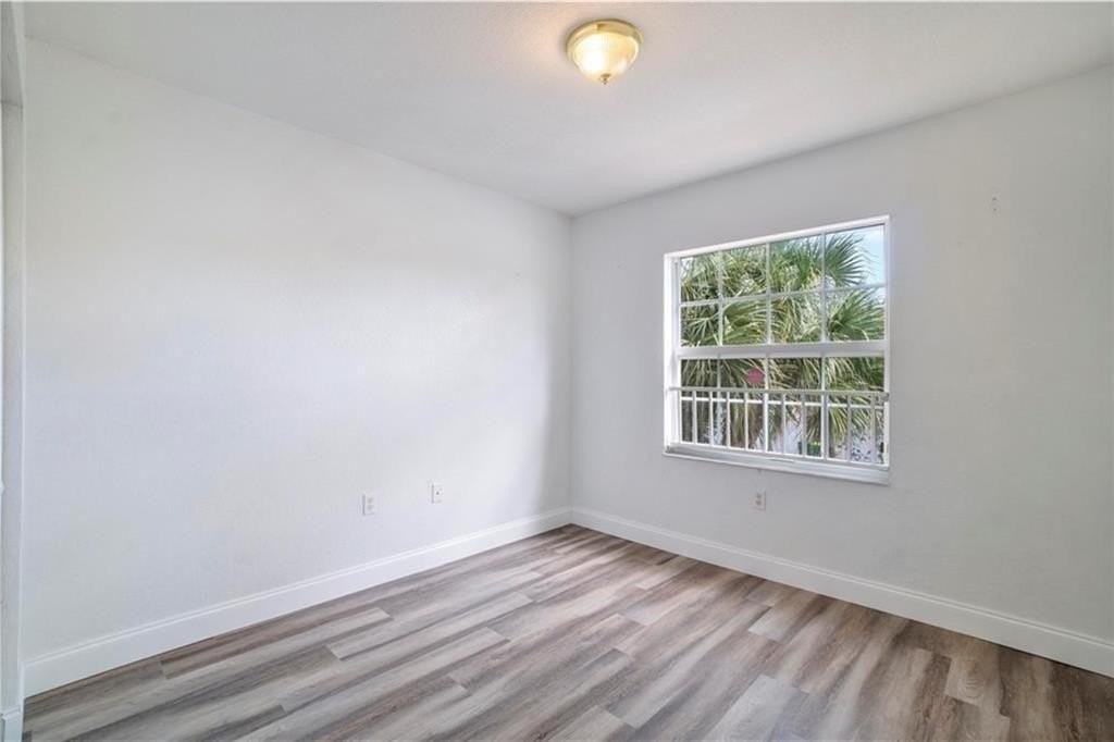 6373 Landings Street - Photo 7 of 25