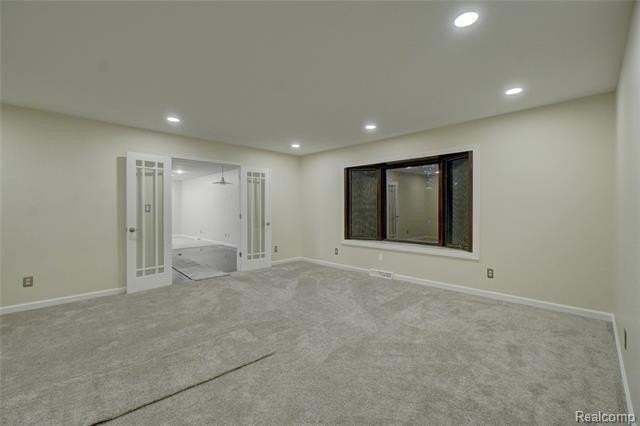 2451 Sanders Pl - Photo 5 of 40