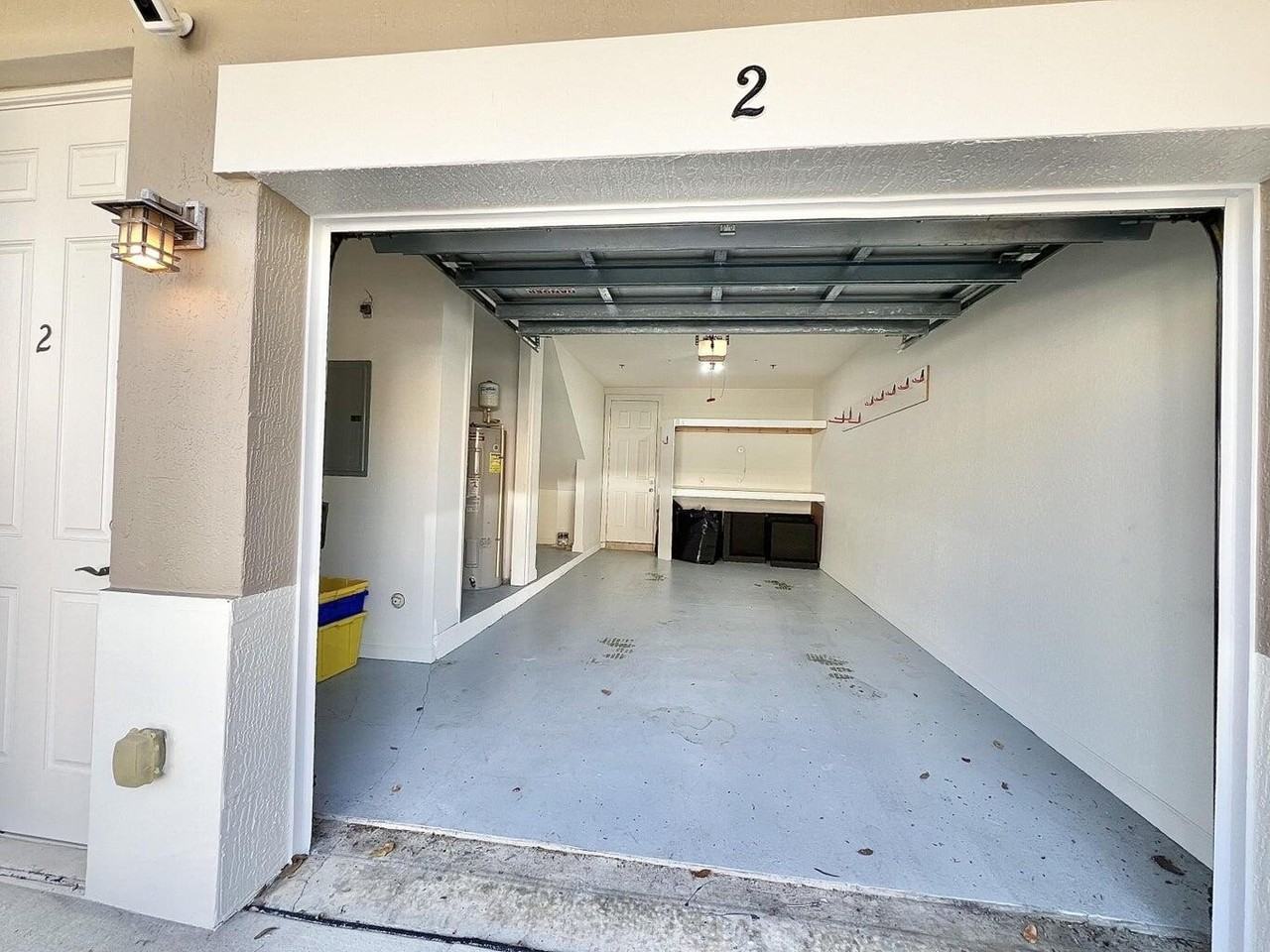 840 Marina Del Ray Ln #2 - Photo 3 of 42