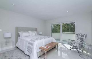 3212 Ne 12th St #302 - Photo 1 of 1