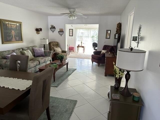 6813 Moonlit Dr - Photo 7 of 41