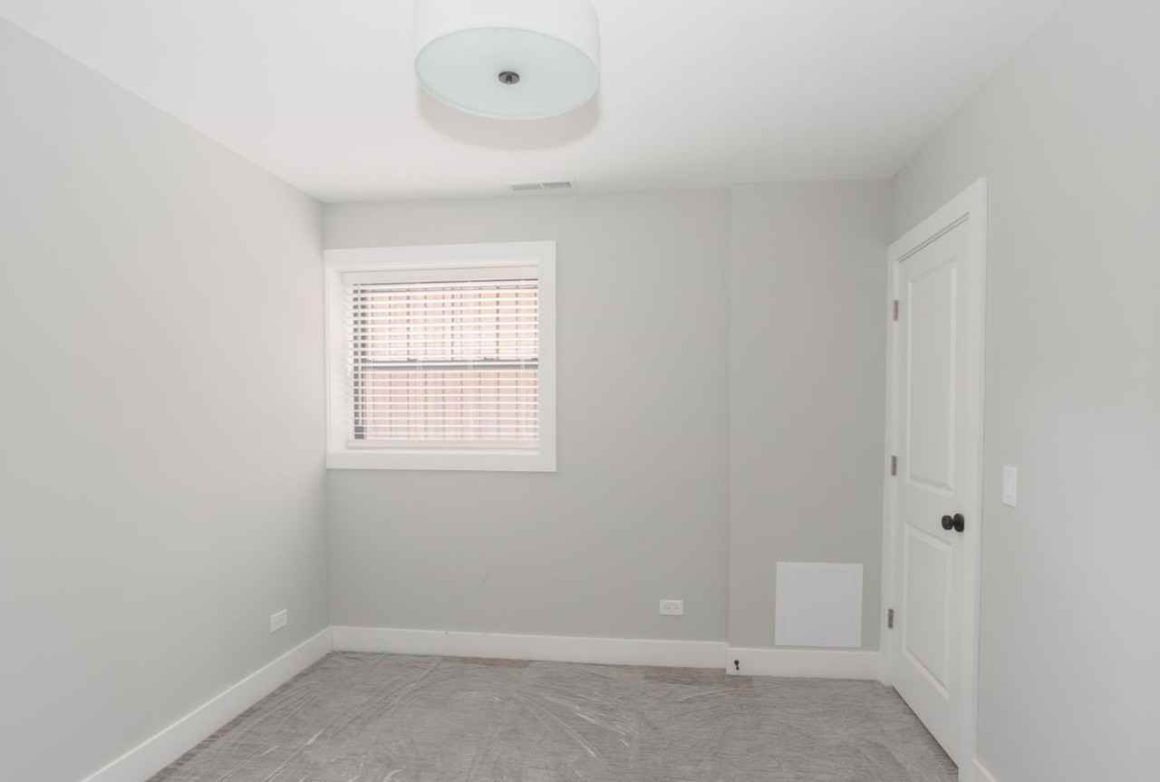 W Montrose Ave & N Seeley Ave - Photo 7 of 14