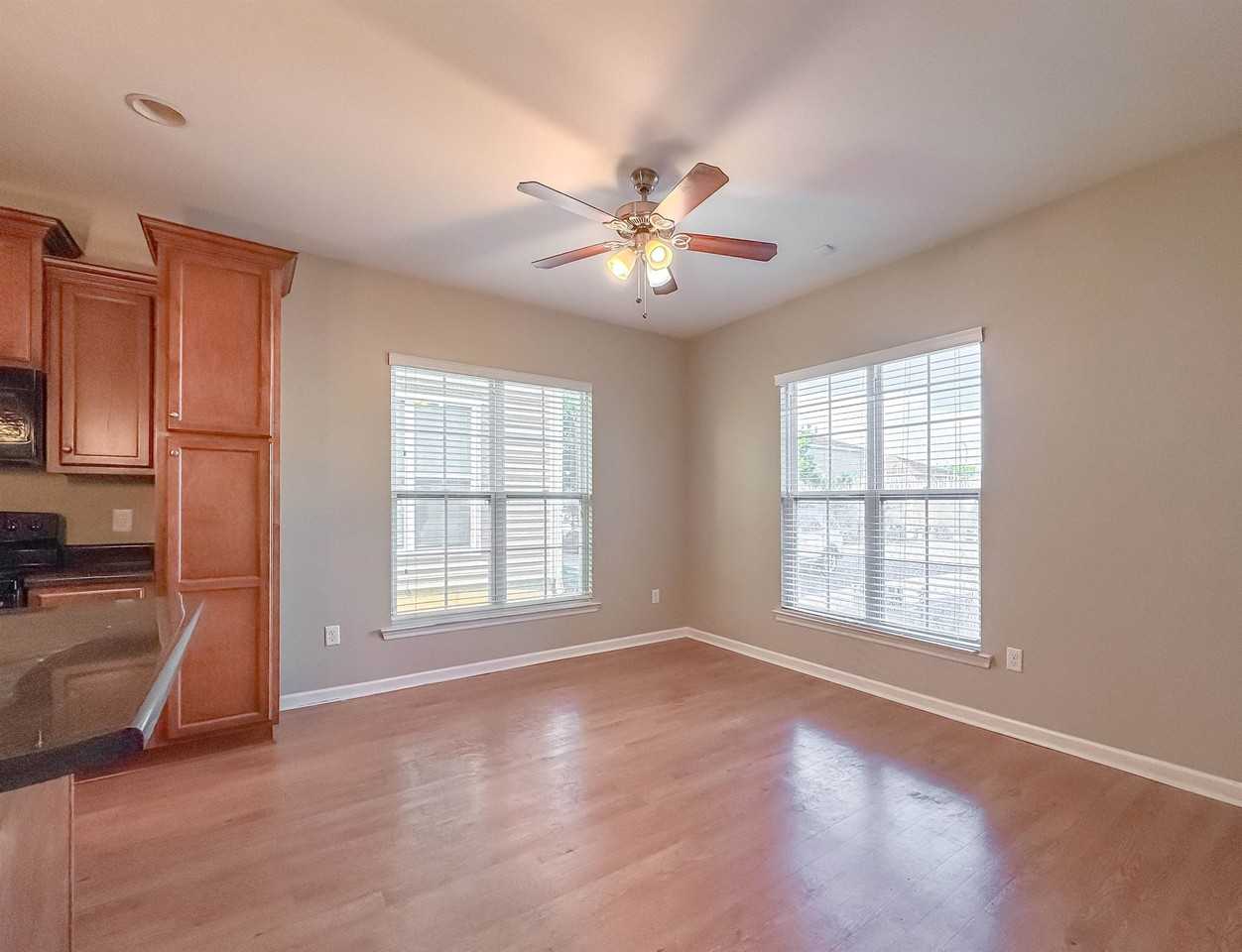 1988 Green Castle Lane - Photo 4 of 42