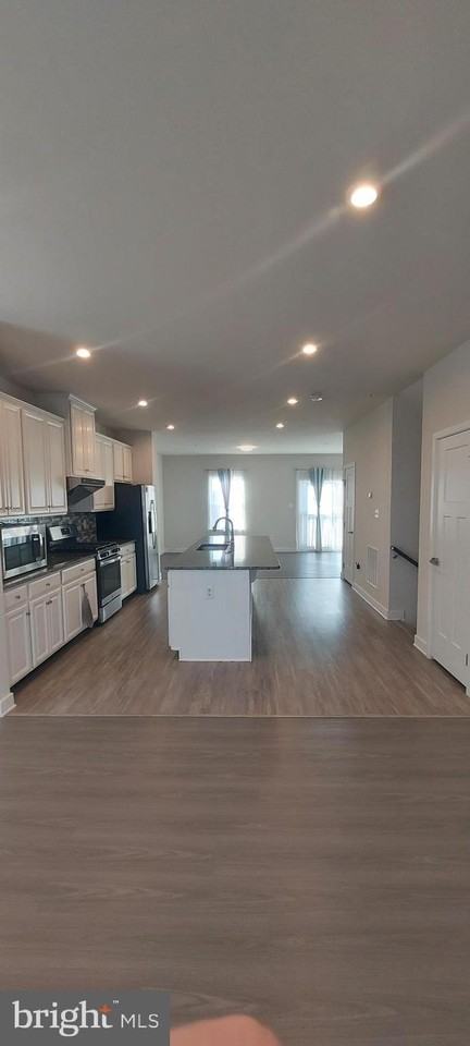 5970 Aplomado Ln - Photo 3 of 38