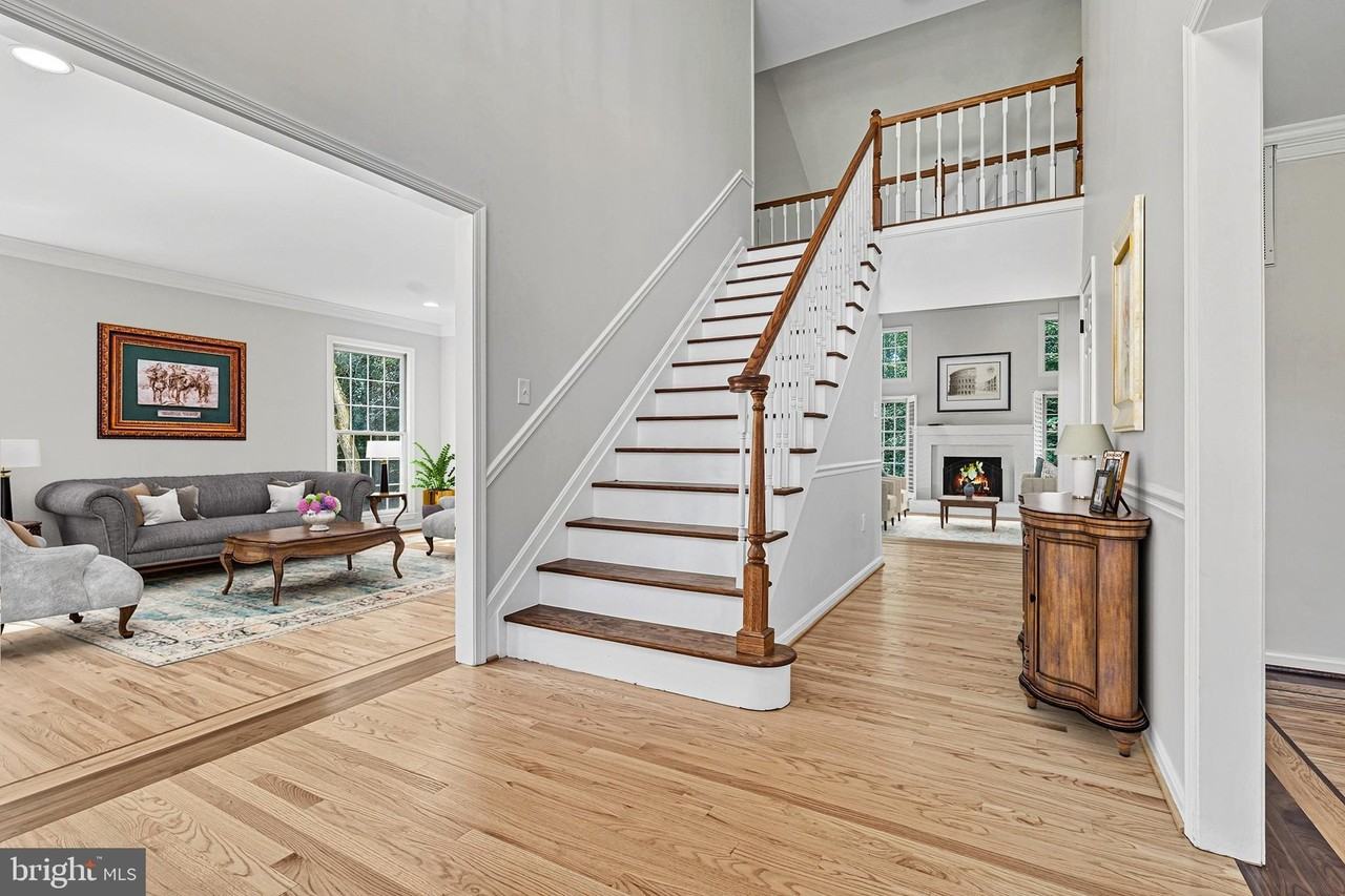 11308 Attingham Ln - Photo 3 of 44