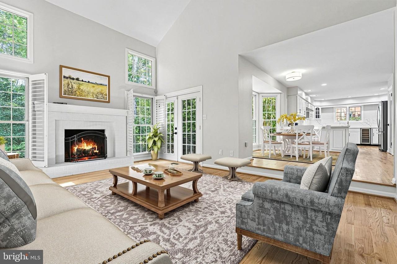 11308 Attingham Ln - Photo 6 of 44