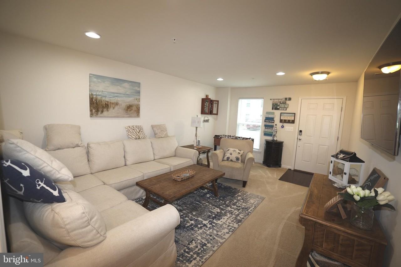 130 Intrepid Ln - Photo 4 of 18