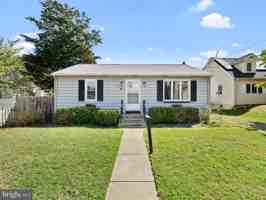 featured image of 41 Cherry St