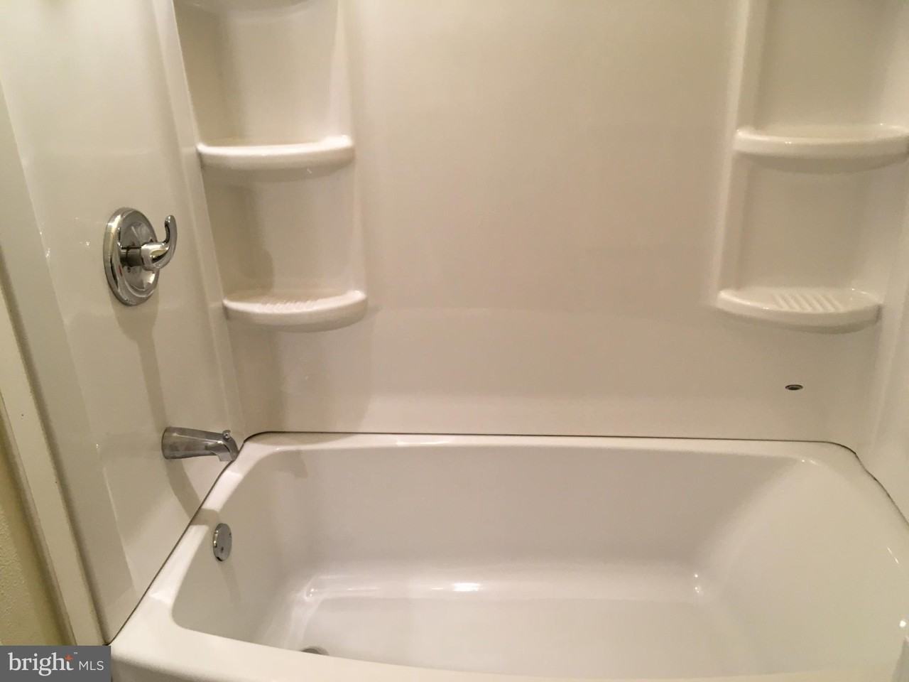 800 Morgan Ave - Photo 6 of 8