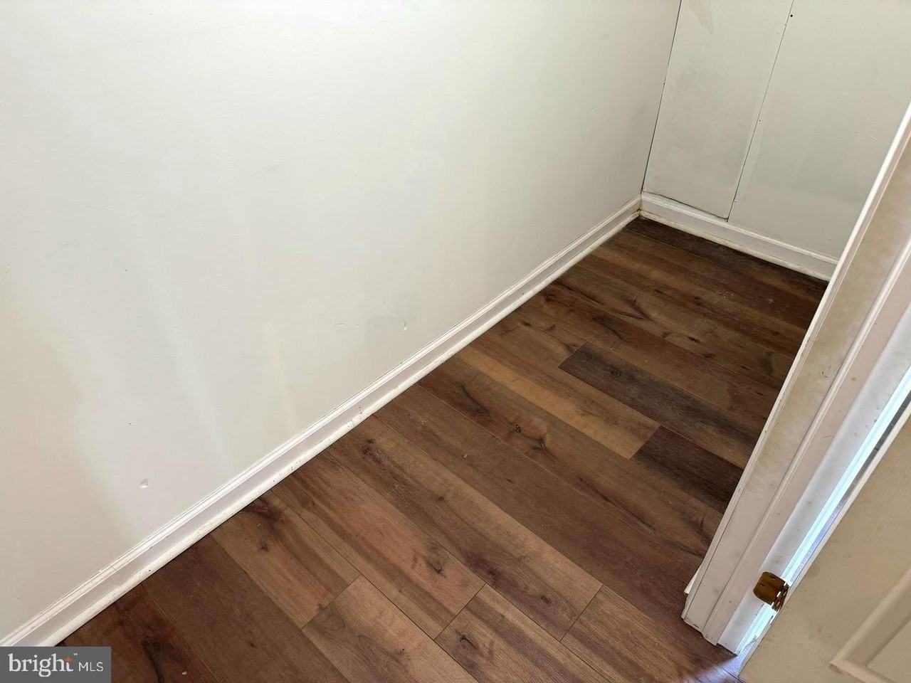 1355 Main St - Photo 6 of 10