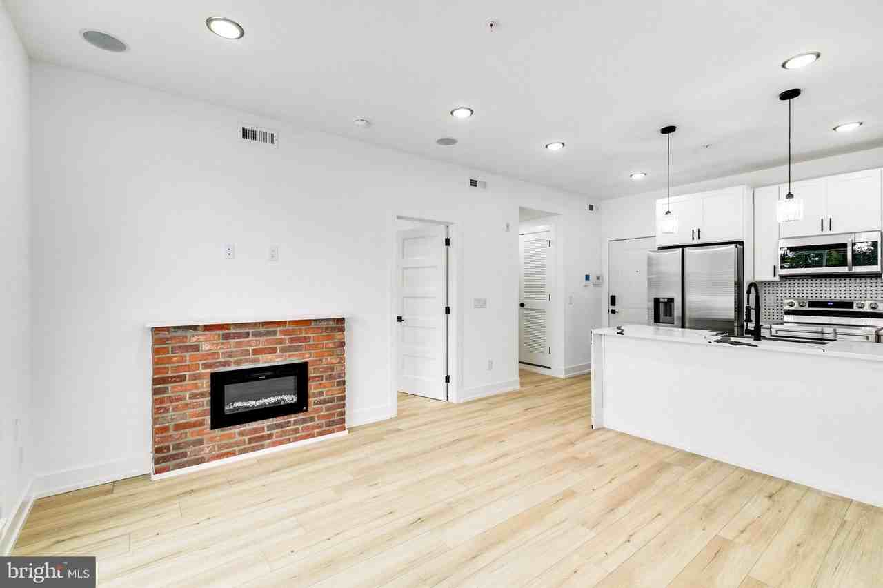 2054 North 2nd Street #7 - Photo 6 of 21