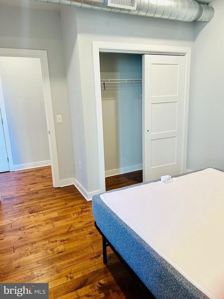 6090 Drexel Rd Unit 3 #3 - Photo 7 of 10