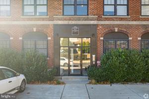 featured image of 6090 Drexel Rd Unit 4 #4