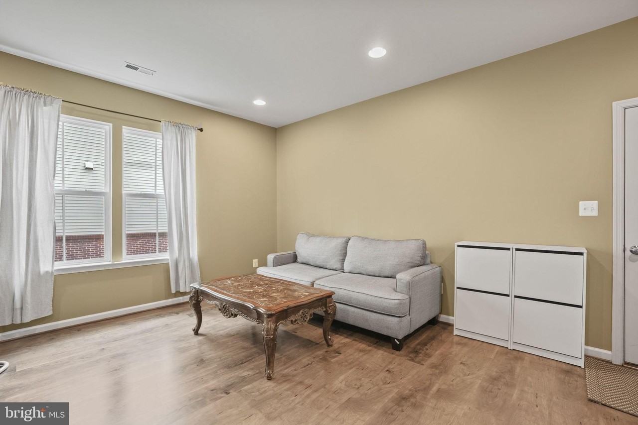 20405 Codman Drive - Photo 3 of 25