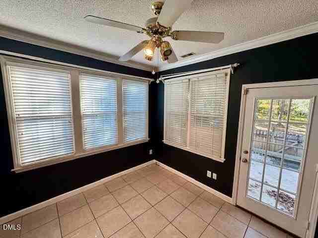 813 Saint Catherines Dr - Photo 4 of 16