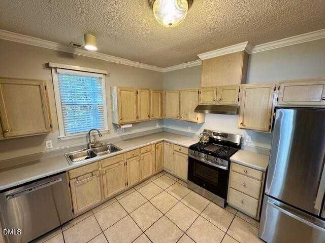 813 Saint Catherines Dr - Photo 7 of 16