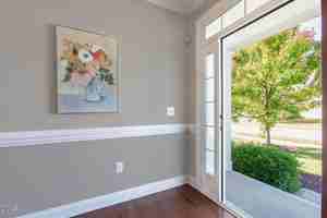 featured image of 304 Vinewood Pl