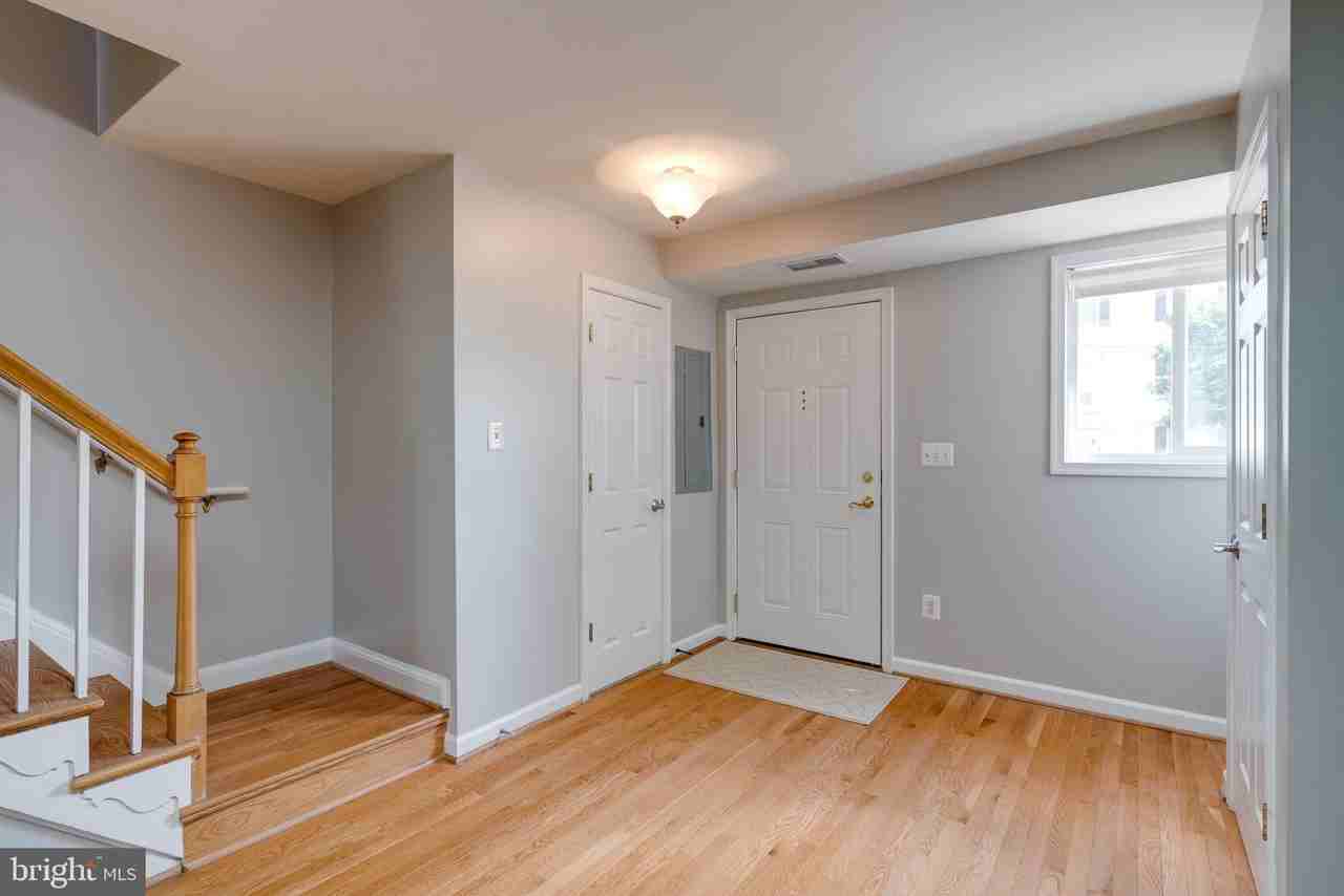 1617 North Van Dorn Street - Photo 7 of 34