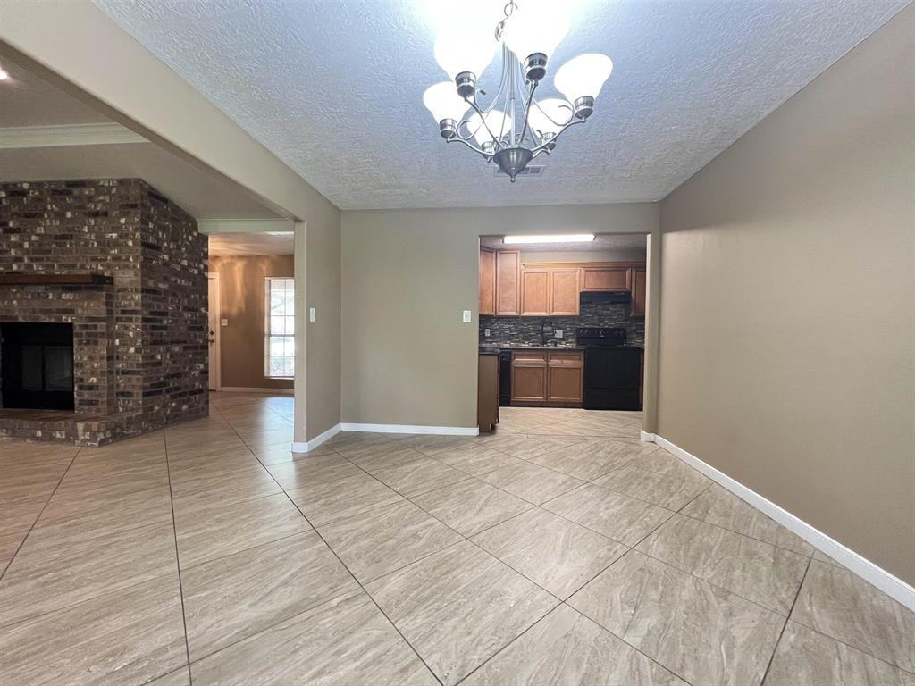 12965 Larch Lane - Photo 6 of 35