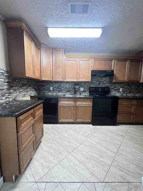 12965 Larch Lane - Photo 7 of 35