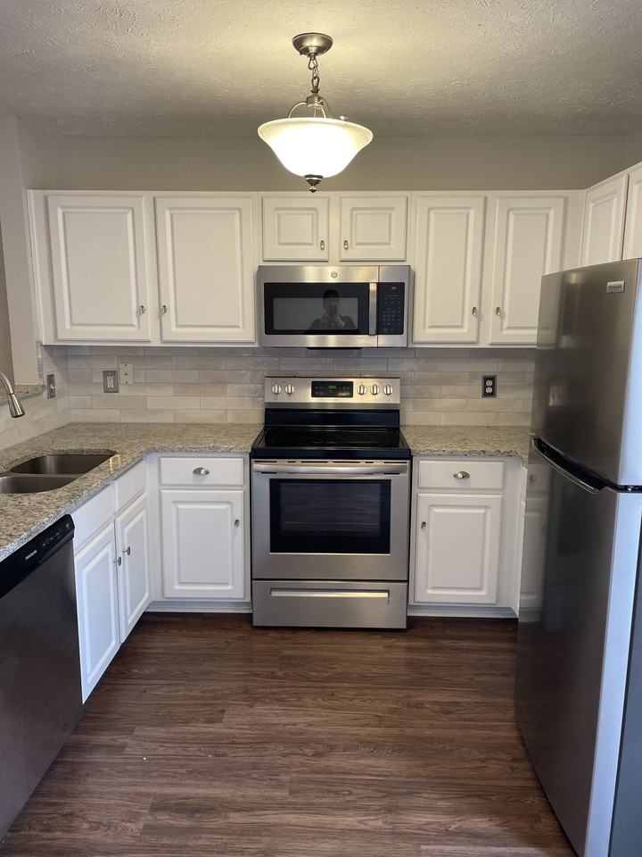 554 Flintlock Ct - Photo 7 of 24