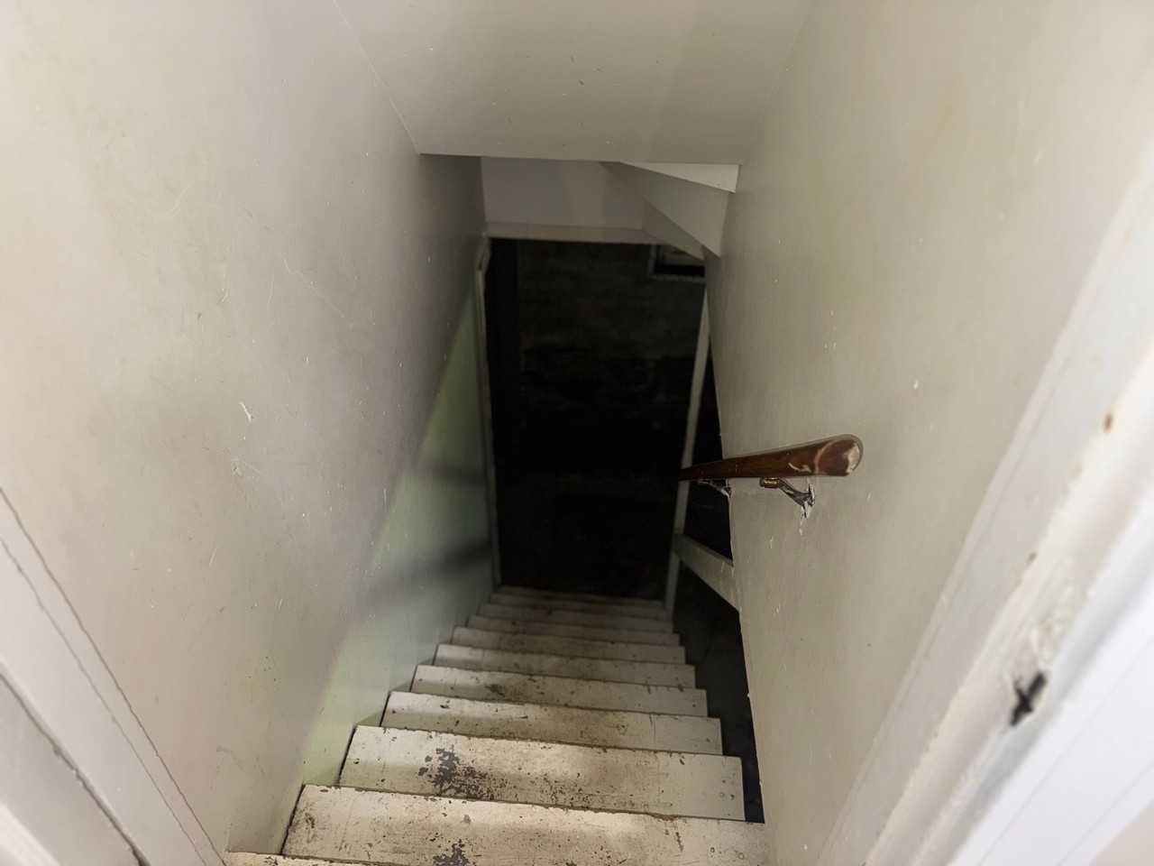 189 E Bow St ##A - Photo 6 of 25