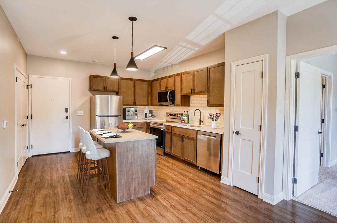 The Interurban Apartments - Photo 3 of 21