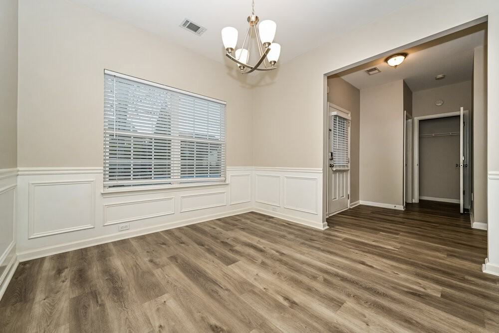 1281 Winwood Dr - Photo 6 of 19