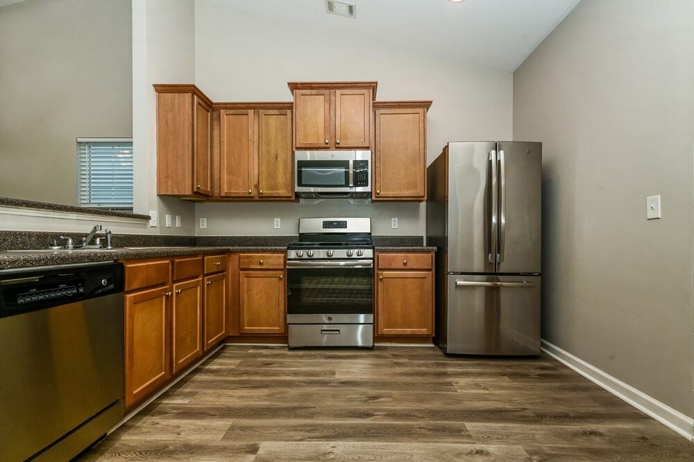 1281 Winwood Dr - Photo 7 of 19