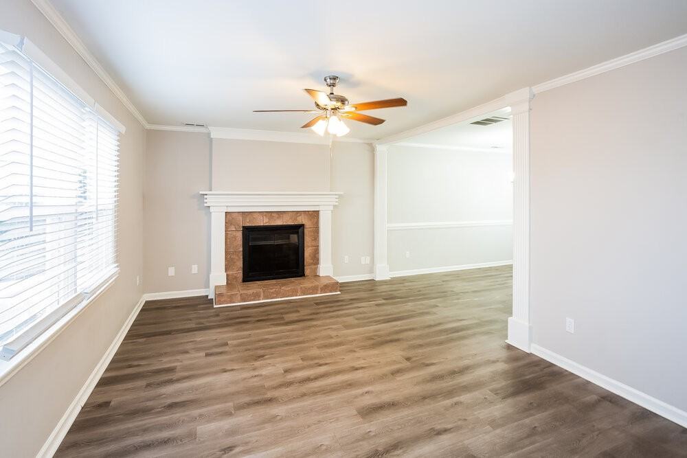 9147 Moss Cove Court - Photo 6 of 17