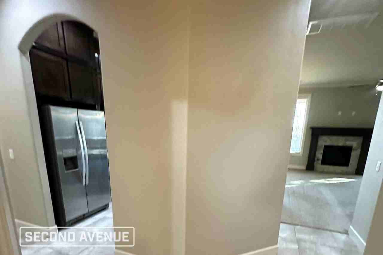 1028 Nw 191st St - Photo 6 of 23