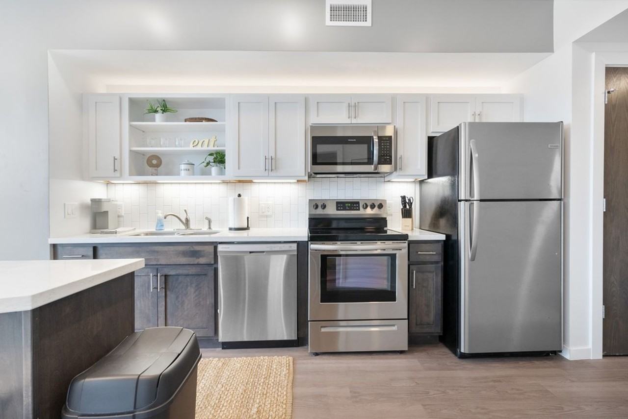 Art Bloc - Photo 7 of 50