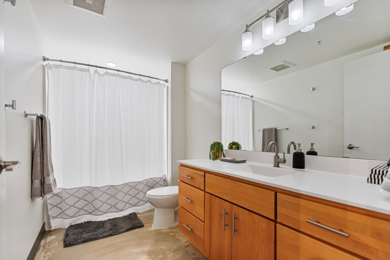 700 Central Lofts and Flats - Photo 4 of 50