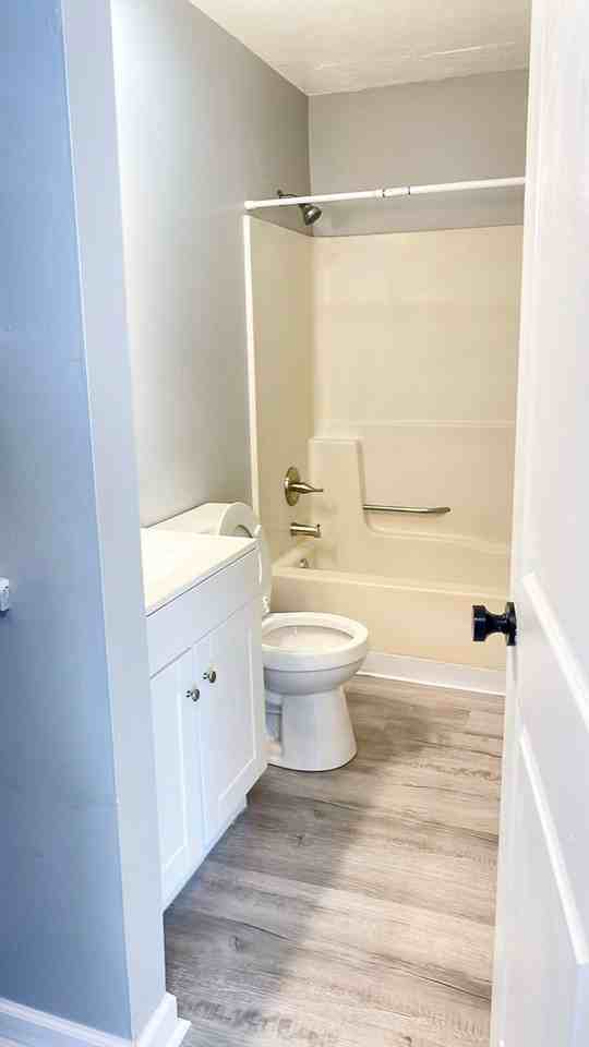 Clinic Court Apartments - Photo 3 of 50