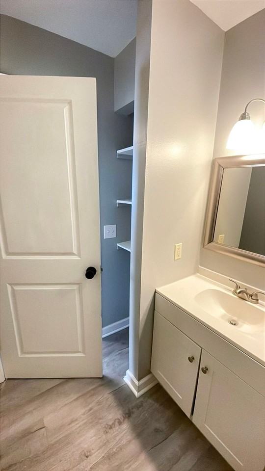 Clinic Court Apartments - Photo 4 of 50