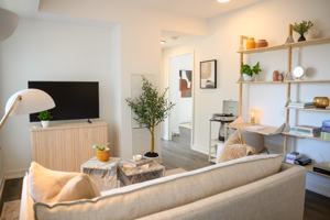 featured image of 73 Broadway Ave