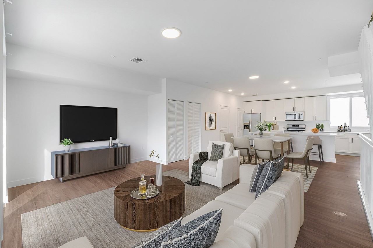 The Addison in Palmetto Bay - Photo 4 of 39