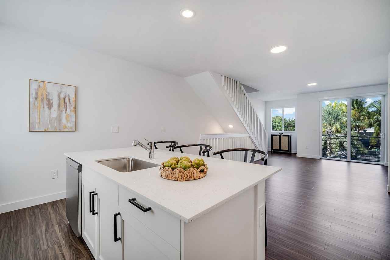 The Addison in Palmetto Bay - Photo 6 of 39