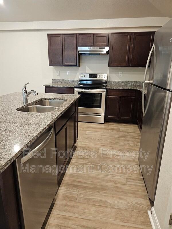 1957 Laverna Ave - Photo 3 of 9