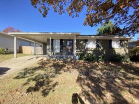 2304 N Berkley Dr - Photo 1 of 1