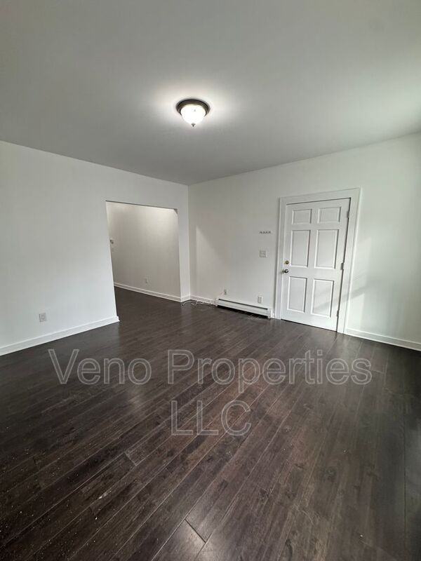 5 Marshall St #1 - Photo 5 of 13