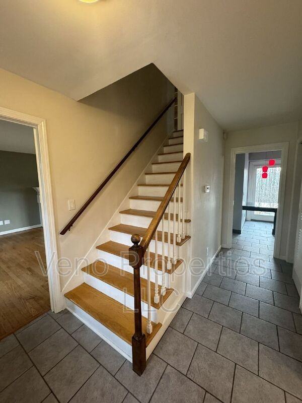 15 Rivercrest Dr - Photo 5 of 42