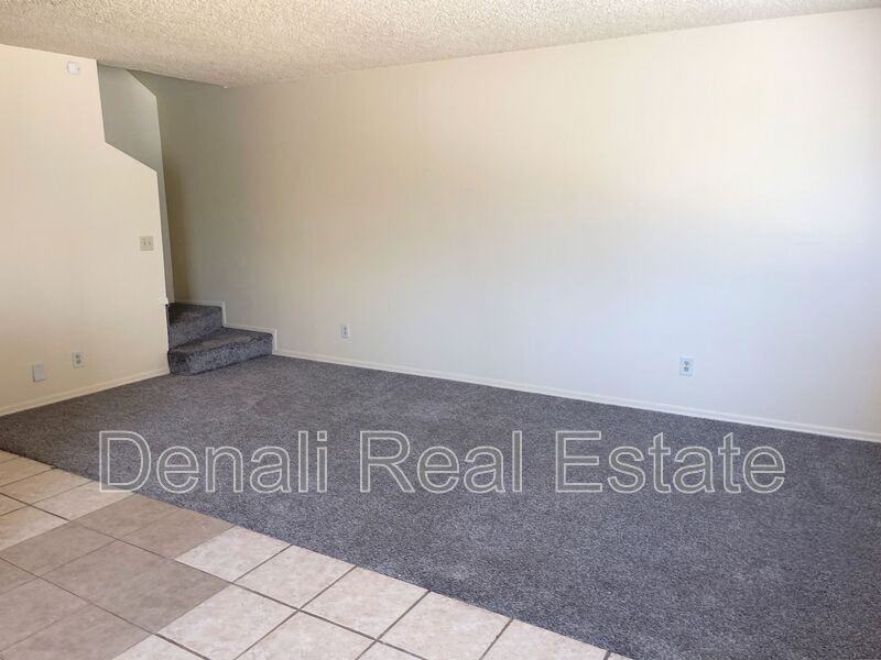 4718 E Portland St - Photo 2 of 11