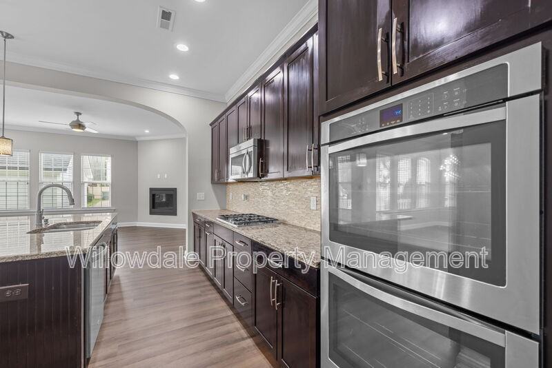 4107 Bluff Oak Dr - Photo 6 of 39