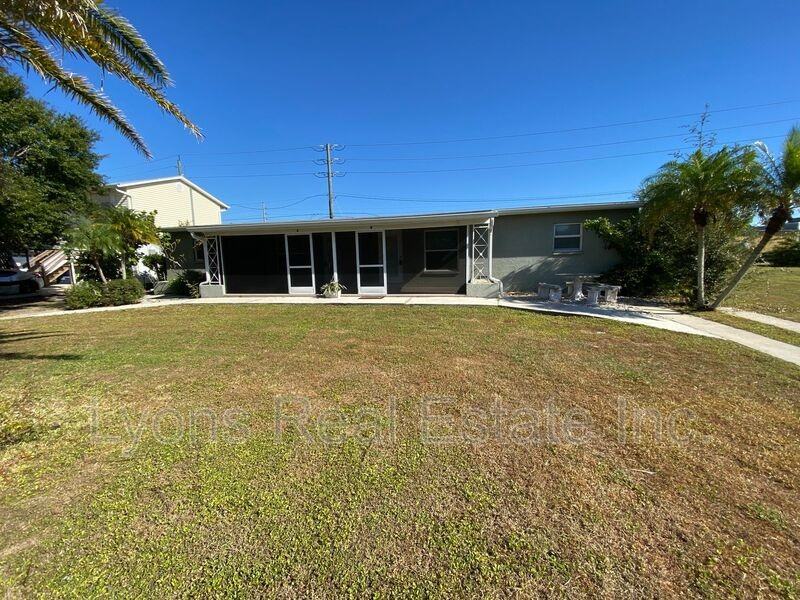 394 N Spring Lake Blvd Nw #A - Photo 2 of 18