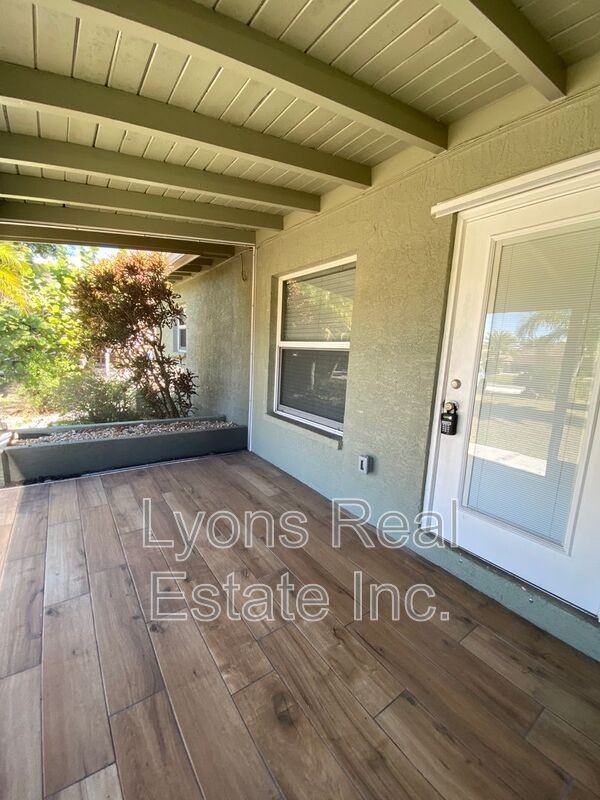 394 N Spring Lake Blvd Nw #A - Photo 5 of 18