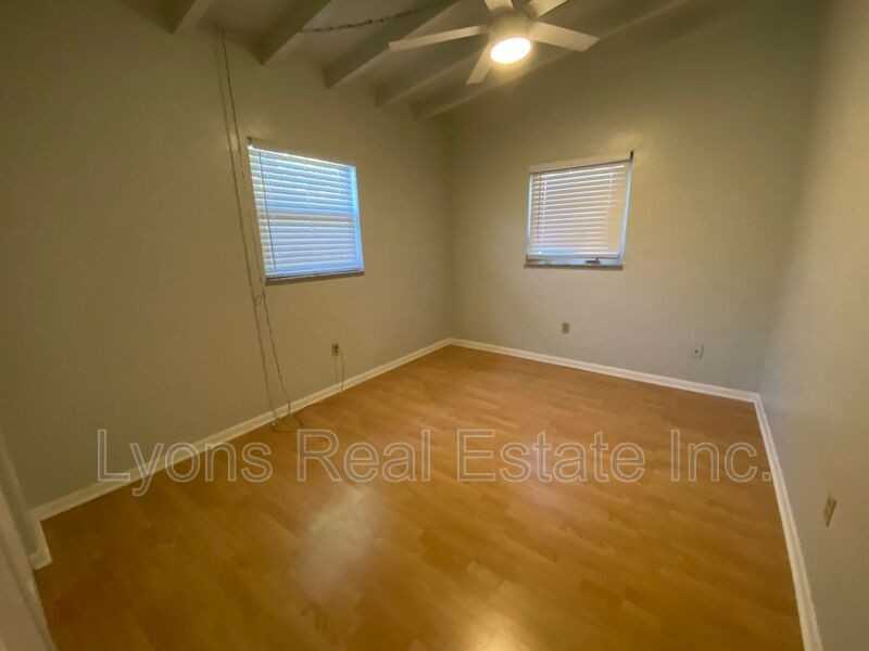 394 N Spring Lake Blvd Nw #A - Photo 7 of 18